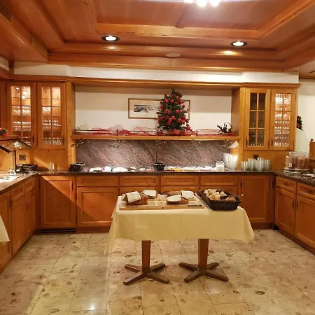 Πανσιόν Alpine Budget By Taescherhof