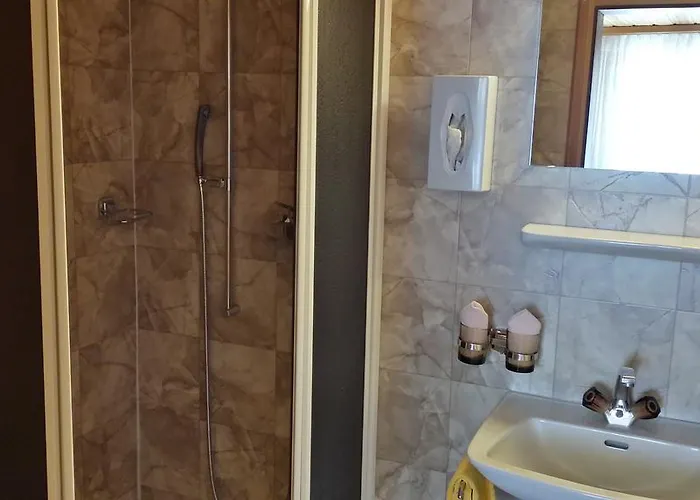 Alpine Budget By Taescherhof Affittacamere 2*