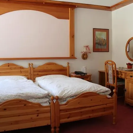 Alpine Budget By Taescherhof 2* Zermatt